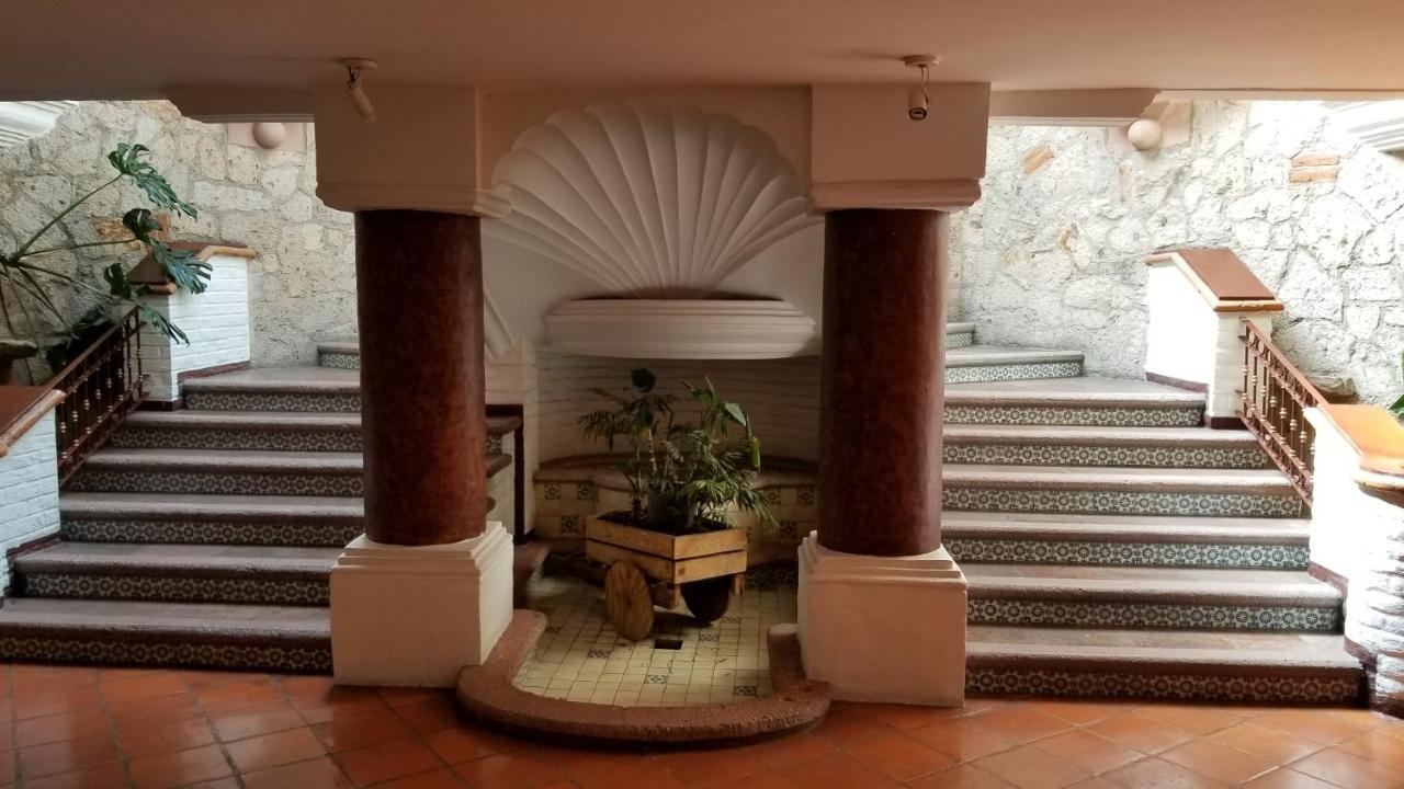 グラン ホテル アシエンダ デ ラ ノリア アグアスカリエンテス エクステリア 写真 Interior of the hotel