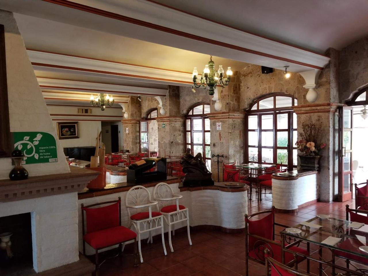 グラン ホテル アシエンダ デ ラ ノリア アグアスカリエンテス エクステリア 写真 Interior of the restaurant